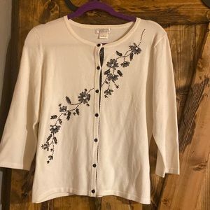 Christopher and Banks three-quarter sleeve cardigan. Women’s Medium